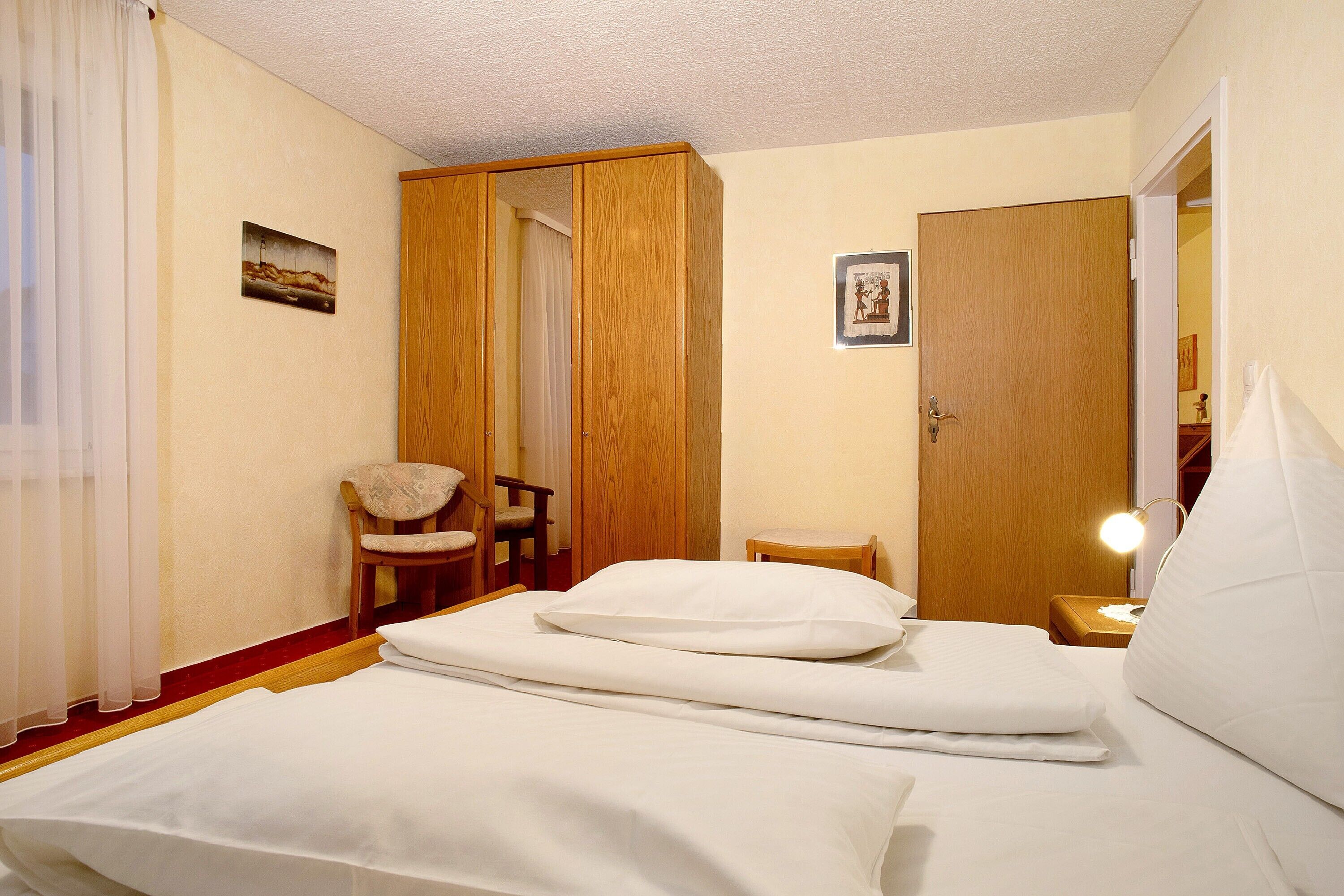 3 habitaciones, wifi gratis y ropa de cama 