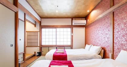 Nishi-Kujo Detached house