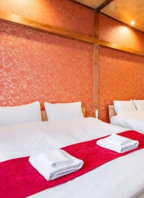 Basic House | 3 bedrooms, free WiFi, bed sheets