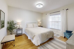 2 quartos, Wi-Fi de cortesia, roupa de cama