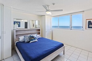 2 Bedroom Apartment | Iron/ironing board, cribs/infant beds, rollaway beds, free WiFi - One The Esplanade  (Surfers Paradise)
