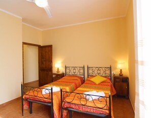 2 Schlafzimmer, Bügeleisen/Bügelbrett, WLAN