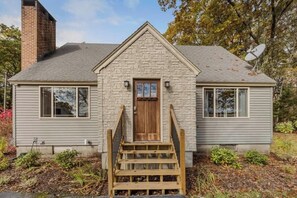 Exterior - Paws and Pines Retreat! (Ellsworth)