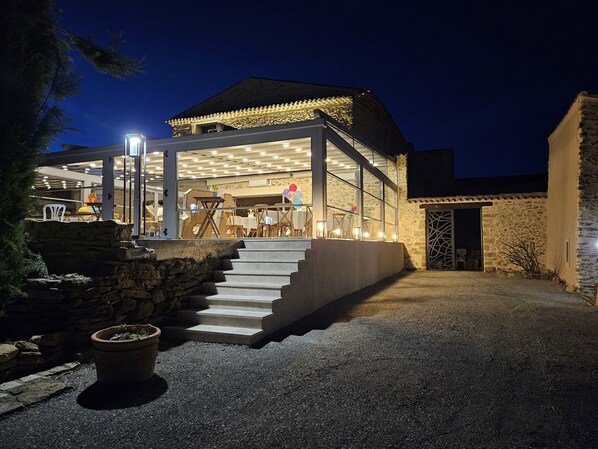 Exterior - Les Grandes Mollières (Peyruis)