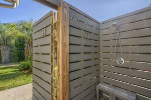 Property grounds - Steps to Gated Beach Access, Heart of 30A (Alys Beach)