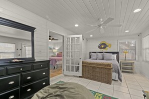3 Schlafzimmer, Bügeleisen/Bügelbrett, Reisekinderbett, kostenloses WLAN