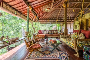 Property grounds - Anam Cara Villa, a stunning antique style & a nature sanctuary (Bali)