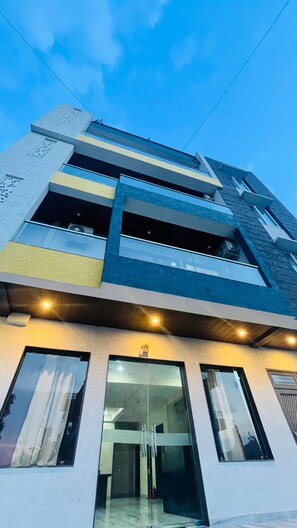 Front of property - Goroomgo Shri Ganesh Jaipur (Jaipur)