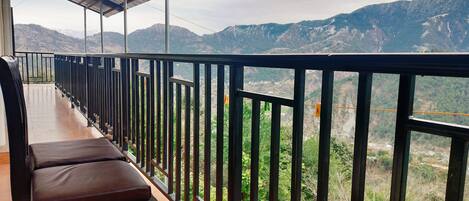 Chambre Supérieure | Balcon