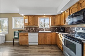 冷蔵庫、食器洗い機