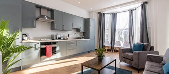 Victoria Apartment 3: Contractor's Choice 3BR in Hartlepool