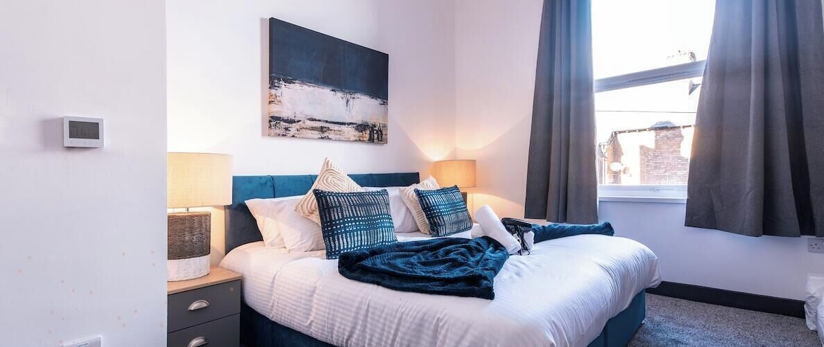 3 bedrooms, iron/ironing board, Internet