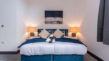 3 chambres, fer et planche à repasser, Wi-Fi gratuit