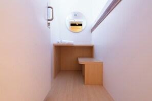 Sky Double | Schallisolierte Zimmer, kostenloses WLAN, Bettwäsche