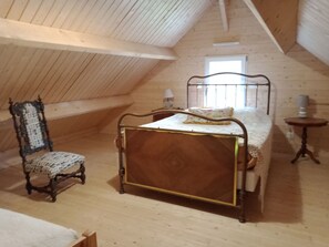 2 makuuhuonetta, ilmainen Wi-Fi, vuodevaatteet