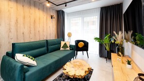 Apartamento (5B/27) | Zona de estar | Una televisión de pantalla plana