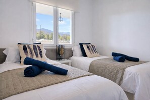 3 Schlafzimmer, Zimmersafe, Bügeleisen/Bügelbrett, Reisekinderbett