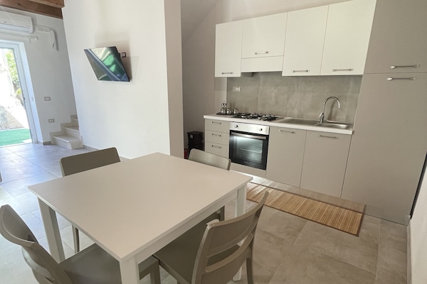 Departamento | Cocina privada | Refrigerador con congelador, horno y parrilla de estufa