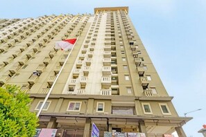 Exterior - Hotel O The Jarrdin Apartment By Putra Homestay Property (Bandung)