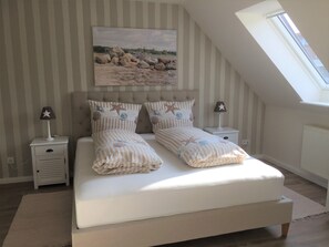 3 chambres, lit de bébé portatif, Wi-Fi (supplément), literie fournie