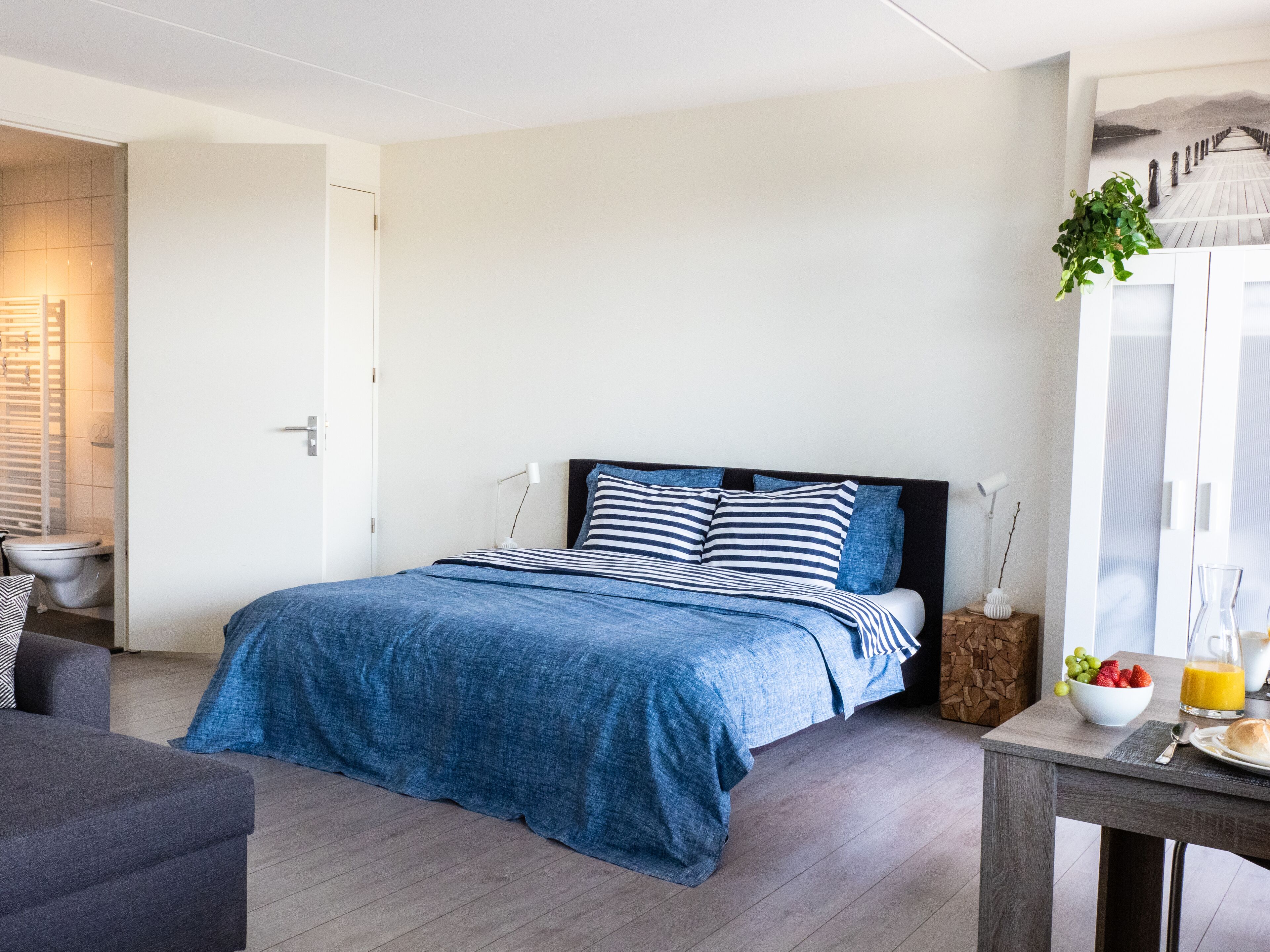 1 chambre, fer et planche à repasser, Wi-Fi, draps fournis