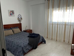 1 Schlafzimmer, Bügeleisen/Bügelbrett, kostenloses WLAN, Bettwäsche