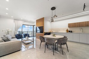 Interior - Savyon View 3BDR - ApartHotels In City Center (Jerusalem)