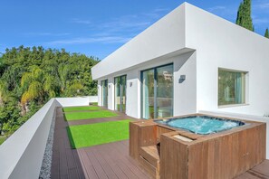 Terrace/patio - Villa Serena (Benahavís)