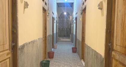 OYO 93663 Penginapan Otw