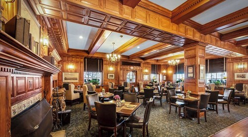 Artistic Historical home, walkDT