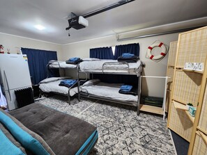 4 chambres, fer et planche Ă repasser, lit parapluie, Wi-Fi gratuit