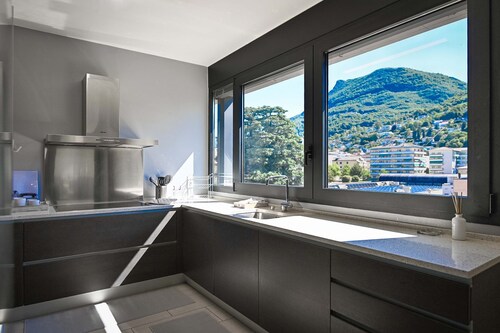 Central Plaza Apartment 3 in Lugano