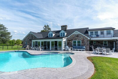 Poolside Villa among farmland views