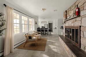 Interior - Poolside Villa among farmland views (Honey Brook)