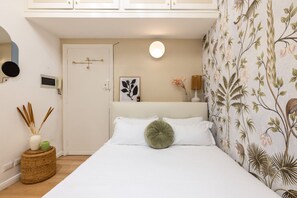 1 chambre, accès au Wi-Fi (inclus), literie fournie