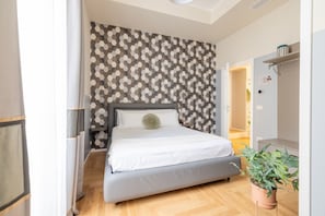 1 makuuhuone, työpöytä, ilmainen Wi-Fi, vuodevaatteet