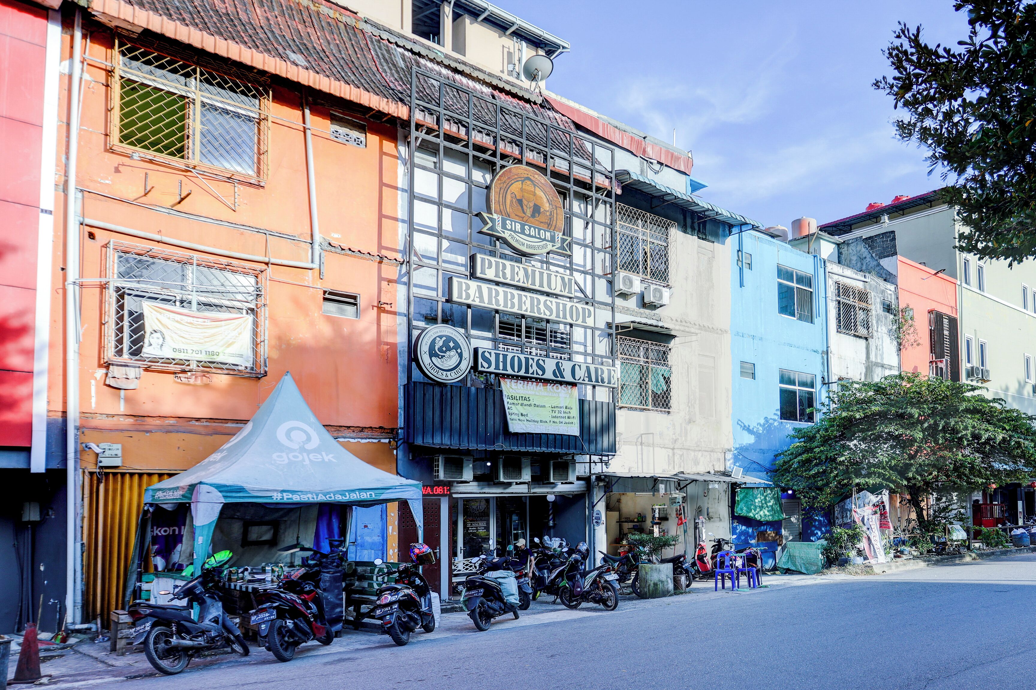 Mặt tiền nơi lưu trú