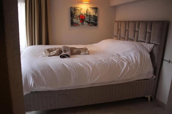 Standard Double Room | Free WiFi - Ambar Hotel (Istanbul)