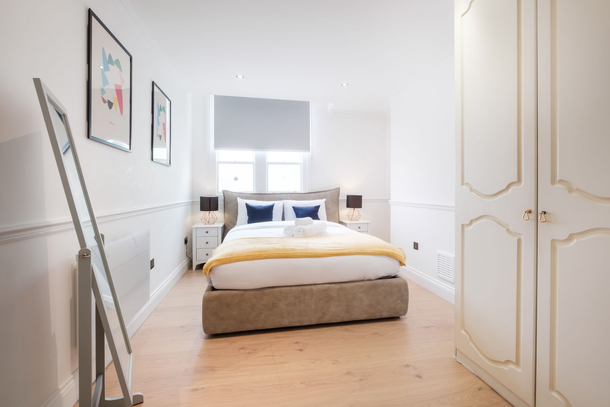 1 bedroom, desk, iron/ironing board, travel cot