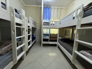 Basic Shared Dormitory, Mixed Dorm, Non Smoking, Kitchen - Happy Living Hostel (Dubai)