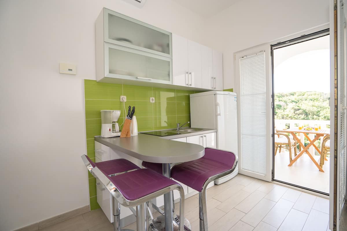 Appartement Familial | Cuisine privée | Réfrigérateur, plaque de cuisson
