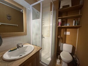 Bathroom - Studio Vars, studio flat, 4 persons (Vars)