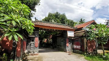Fachada del alojamiento