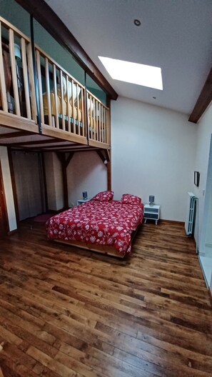3 chambres, Wi-Fi, literie fournie