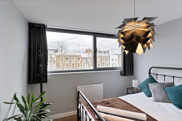 3 bedrooms, free WiFi, bed sheets - Kensington 3 Bedroom Flat Close2subway (London)