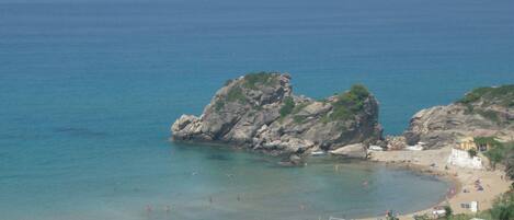 Apartment, 2 Bedrooms, Smoking, Balcony | Beach