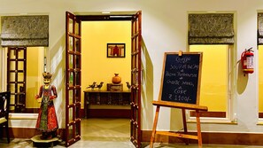 Restaurant - The Trishala Vilas Hotel in Ranakpur (Desuri)
