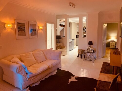 THE HAMPTON HOCK'S Apartment 80 m², eigene Sauna, Wellnessbereich, Dachterrasse