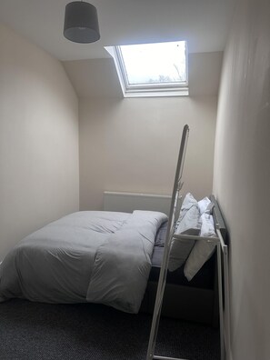 Apartment | 1 bedroom, free WiFi, bed sheets