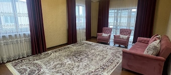 Askarov House